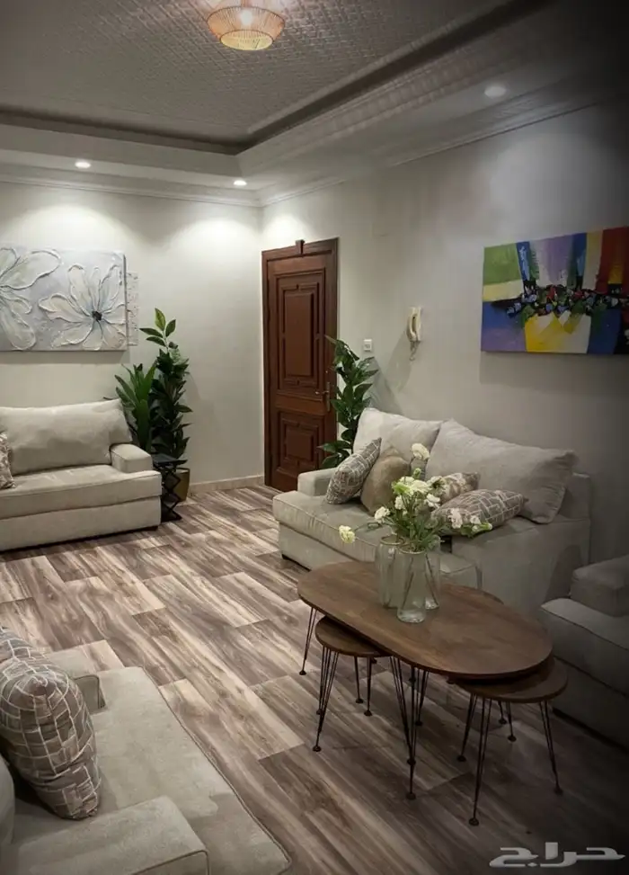 شقة فاخرة مفروشة بحي الروضة 2