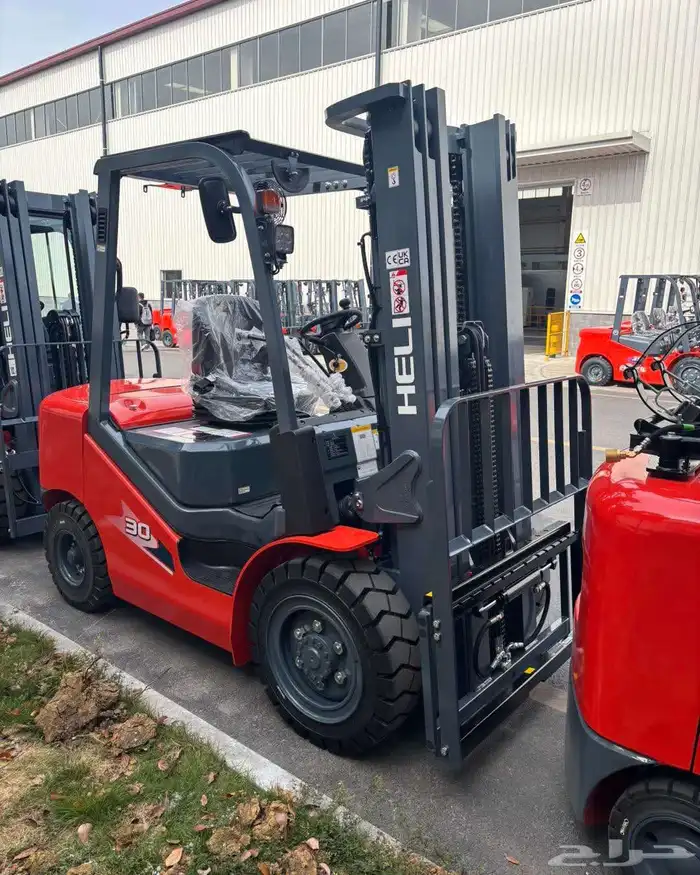 رافعه شوكيه سكين فوركليفت للايجار في جده 2