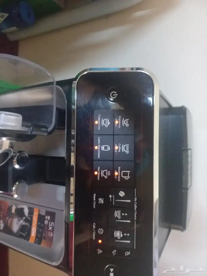 للبيع مكينة قهوة Philips EP3246 نظافة وتشغيل ممتاز 2