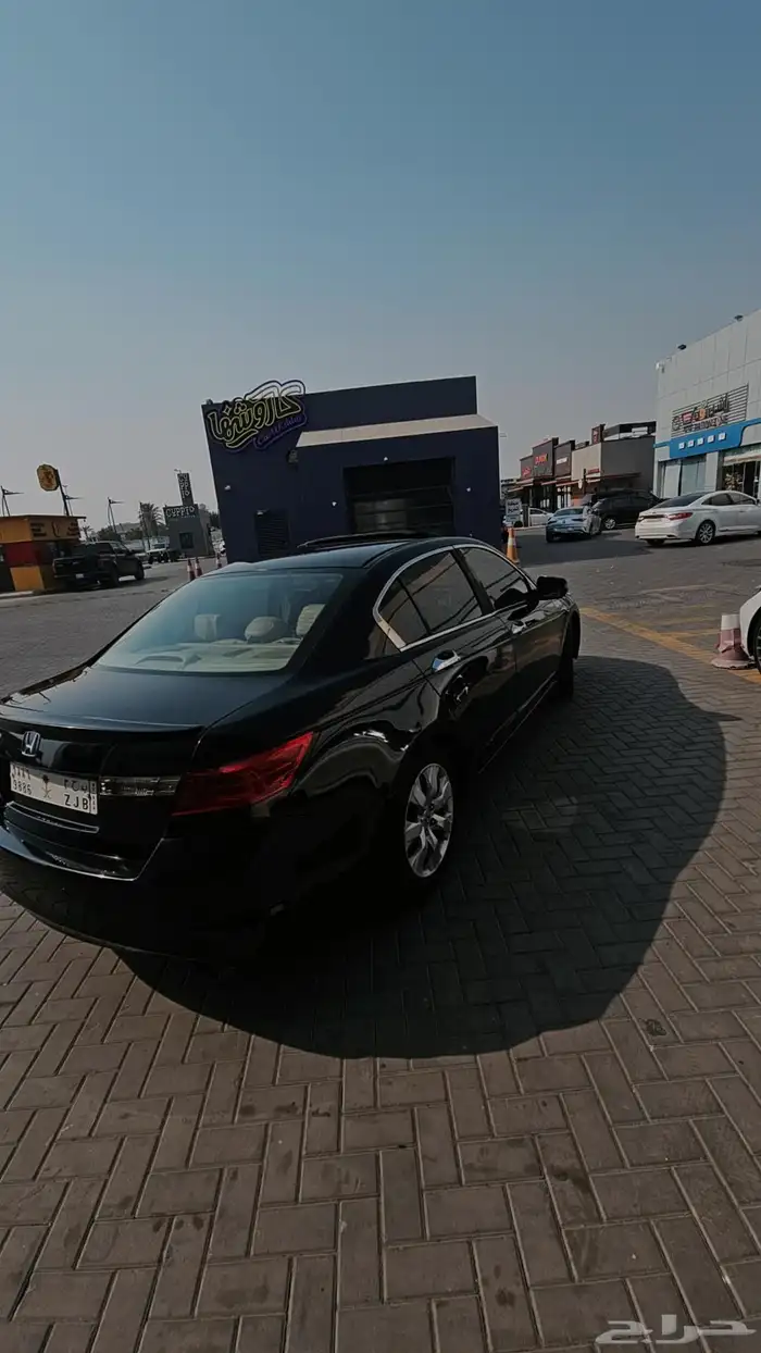 للبيع هوندا اكورد 2010 فل كامل 0