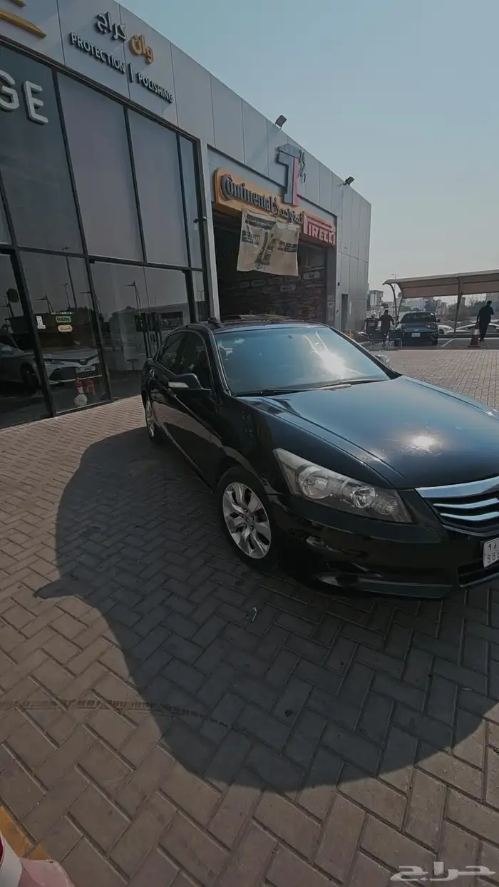 للبيع هوندا اكورد 2010 فل كامل 1