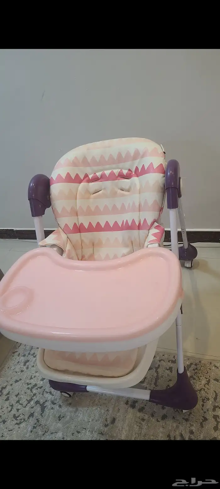 كرسي طعام اطفال بحالة ممتازة 3