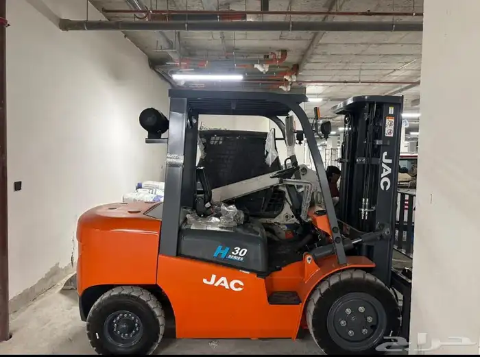 رافعة شوكية للبيع 3طن والايجار كل الانواع 1