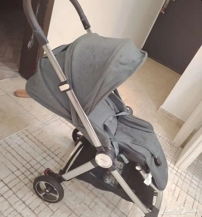 عربية ماما اند باباز نظيفة 4