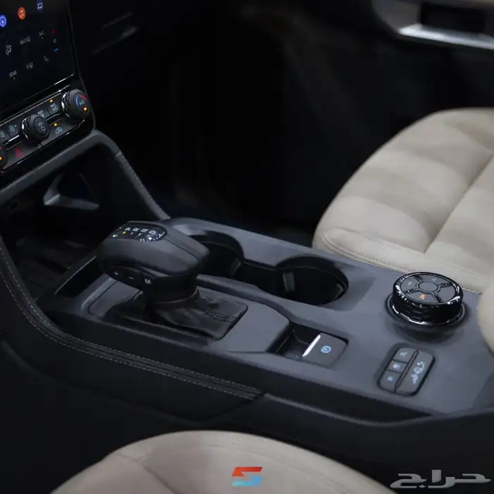 فورد ايفرست XLT 9