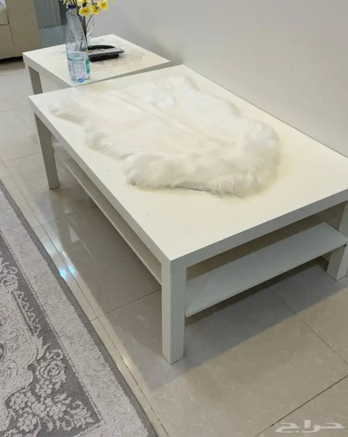 طاولات ايكيا شبه جديده 0