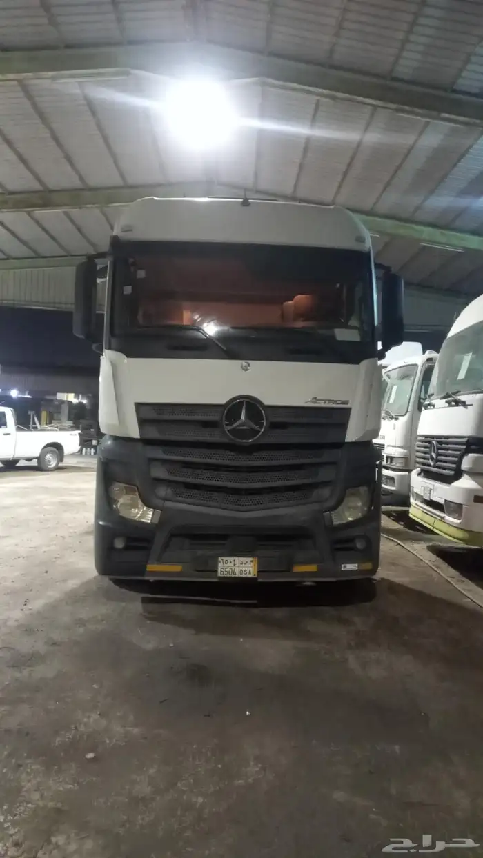 مرسيدس رأس أكتروس MB4 أم بي فور 2015 عليه رافعة حاويات 7