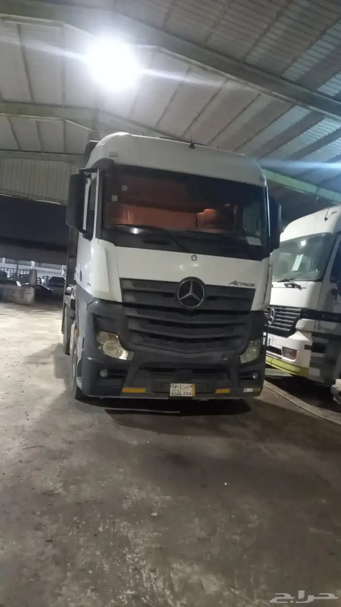 مرسيدس رأس أكتروس MB4 أم بي فور 2015 عليه رافعة حاويات 8