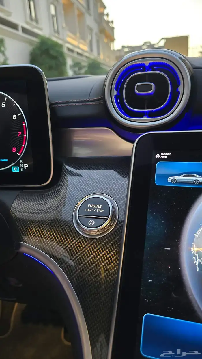 مرسيدس C300 موديل 2023 العداد 6 آلاف كيلو شبه جديد 27