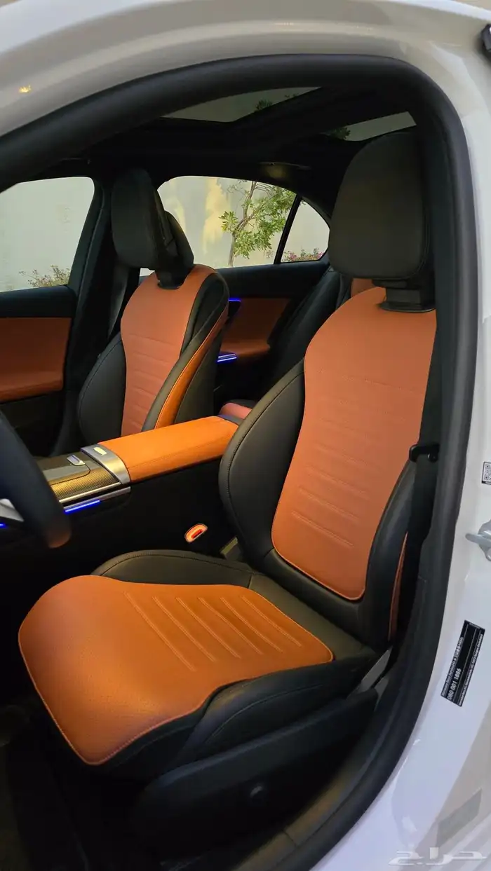 مرسيدس C300 موديل 2023 العداد 6 آلاف كيلو شبه جديد 29