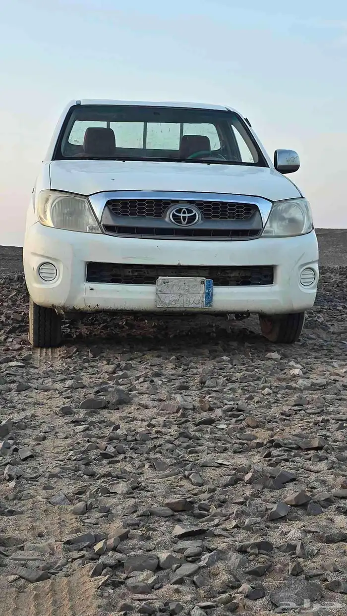 هايلوكس 2009 مكينها موظبه حركات شرط نفس الصوره 3