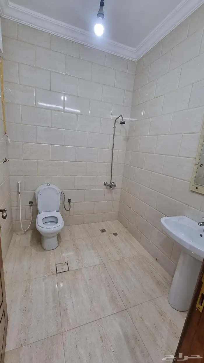 شقه مفروشه الحلقه الشرقيه 0