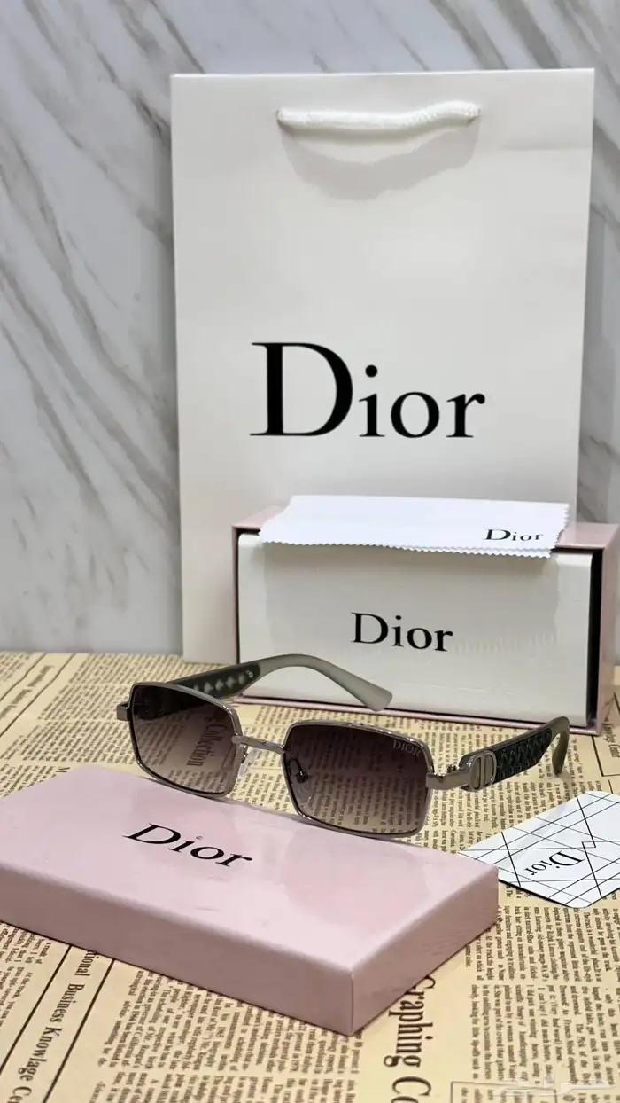 جديدنا للنظارات الشمسية الرجالية والنسائية الماركة 40