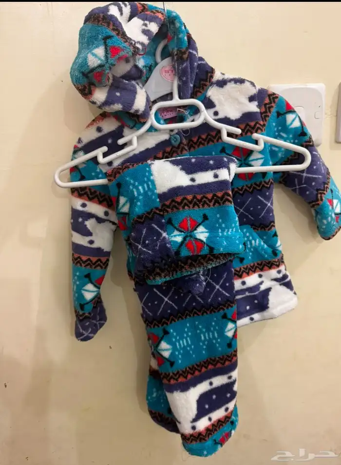 ملابس ومستلزمات أطفال 42