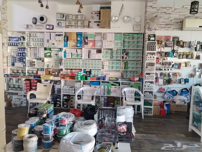 محل مواد بناءللبيع 4