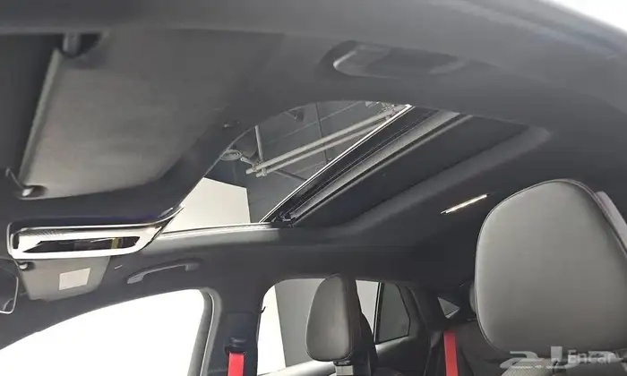 AMG GLC43 4MATIC Coupe 2025 16