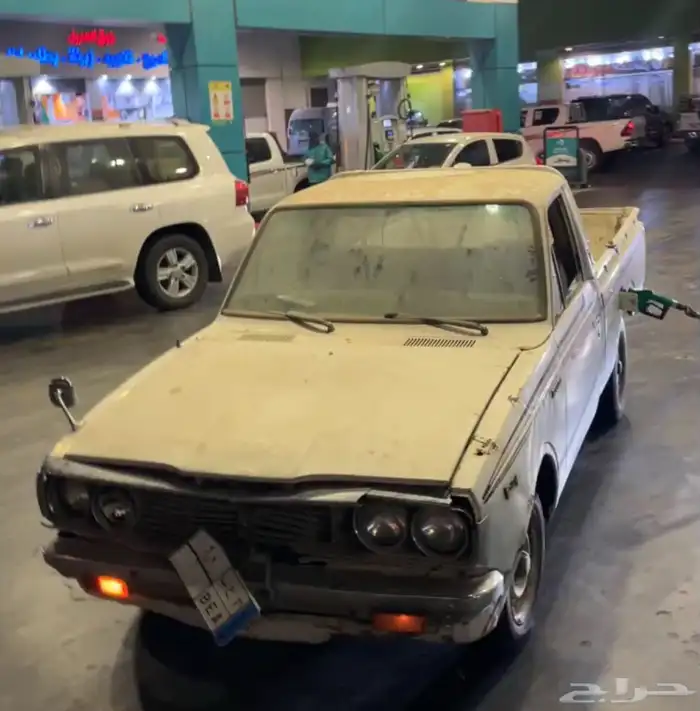 هايلوكس قديمه للاجار 0