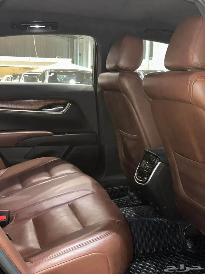 كاديلاك XTS موديل 2018 9