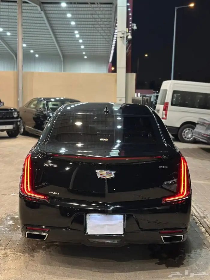 كاديلاك XTS موديل 2018 5