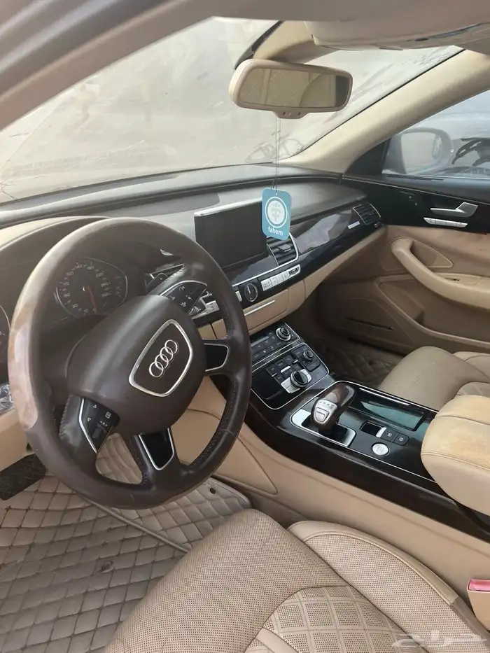 اودي A8 2015 لارج 23