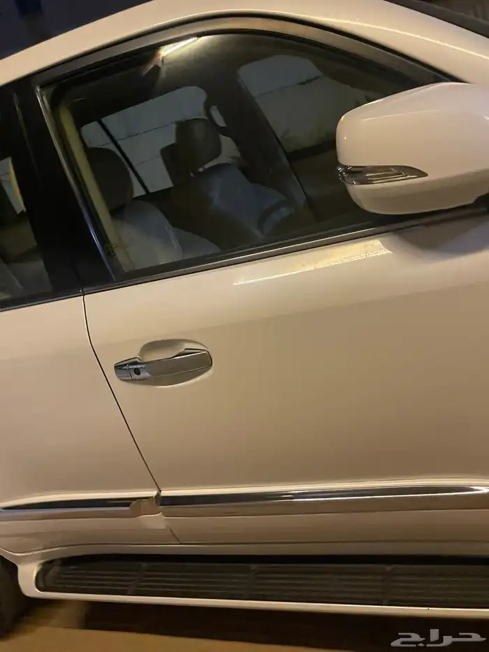 للبيع لكزس.2014شدبلد الحد 140 اسوم وصال 137 لايجي الا اصامل 6