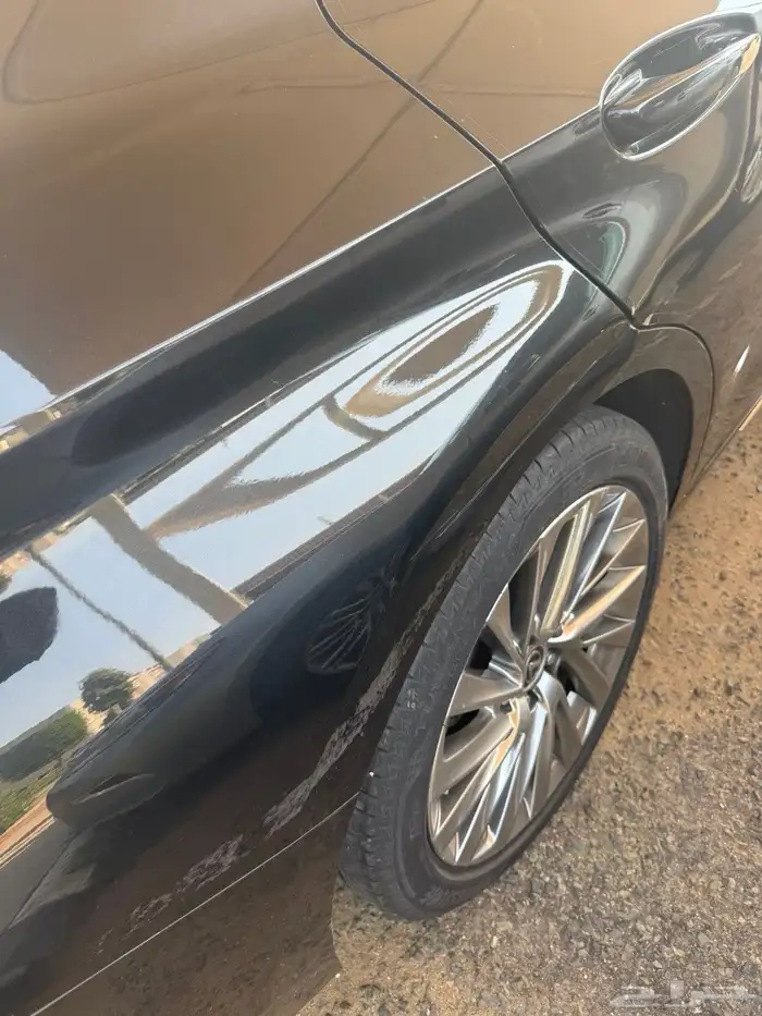 لكزس es هايبرد 2023 1