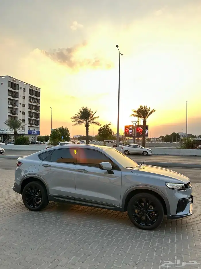 جيلي توجيلا 2024 للبيع 5