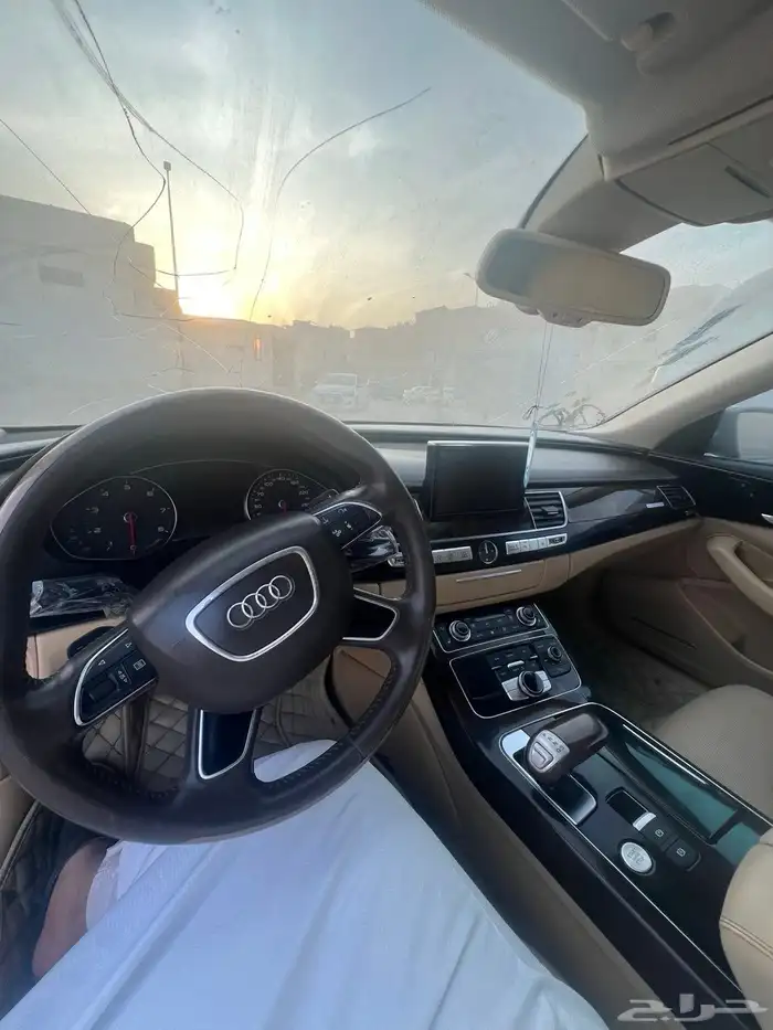 اودي A8 2015 لارج 27