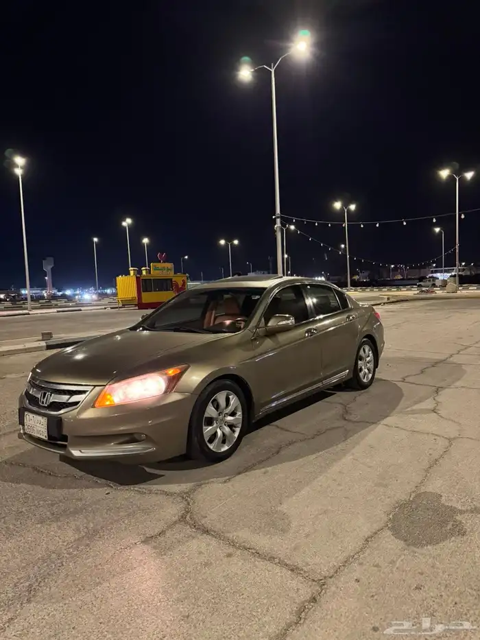 هوندا اكورد موديل 2010 V6 سلندر 1