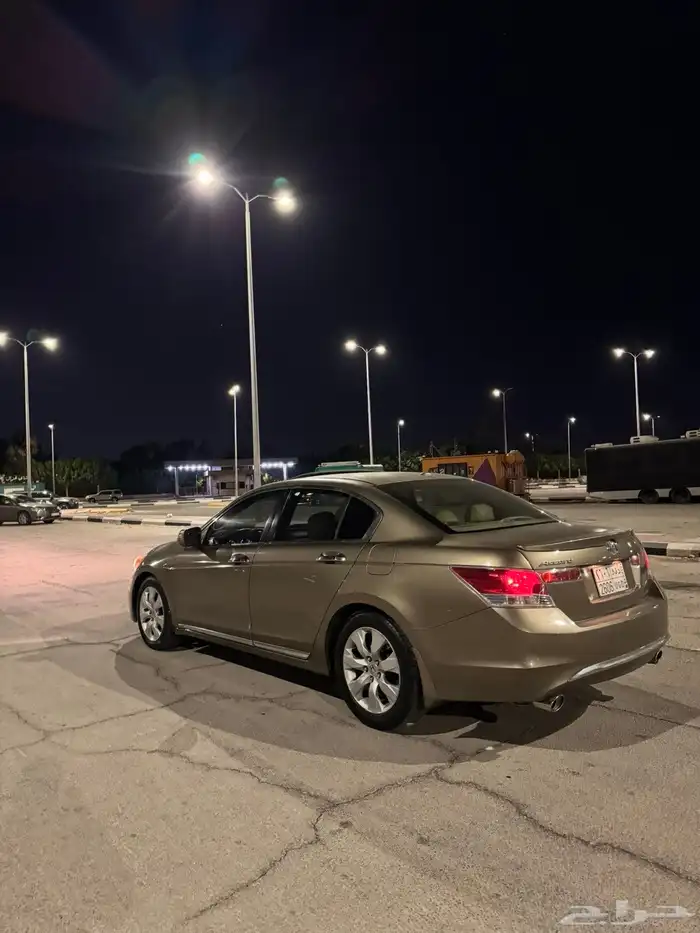 هوندا اكورد موديل 2010 V6 سلندر 0