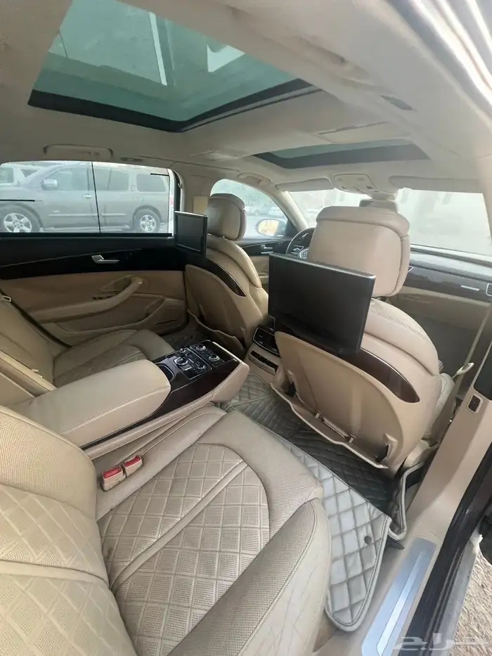 اودي A8 2015 لارج 12