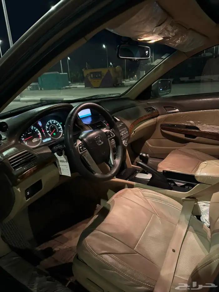 هوندا اكورد موديل 2010 V6 سلندر 4