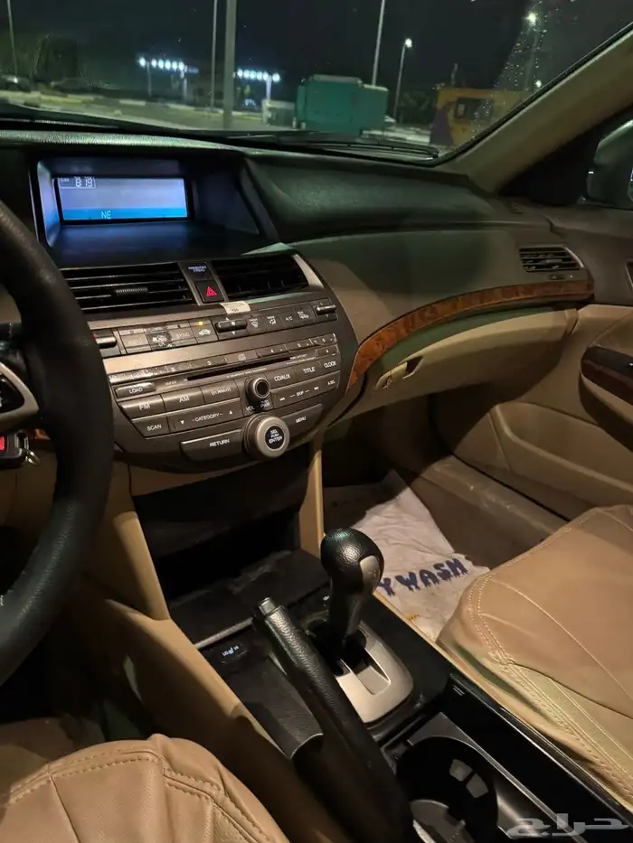 هوندا اكورد موديل 2010 V6 سلندر 2