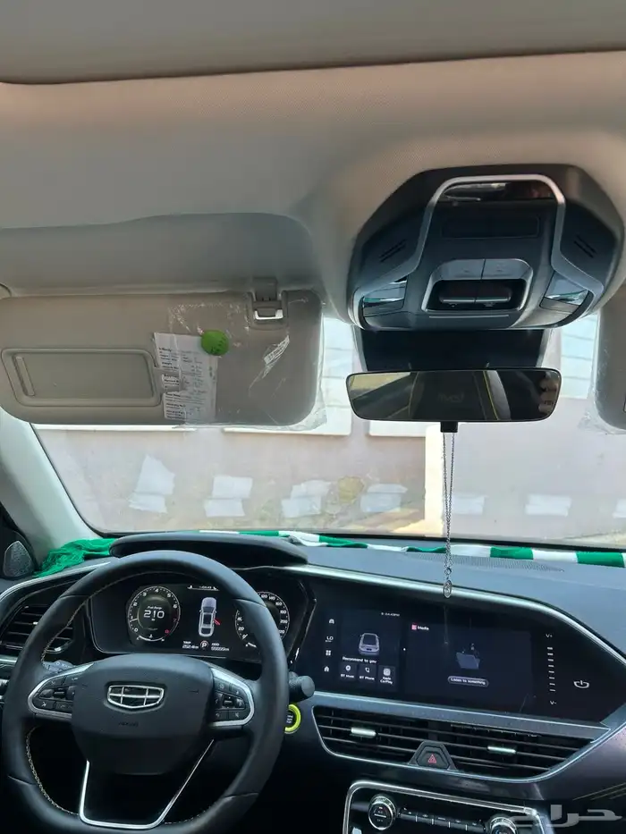 جيلي توجيلا 2024 للبيع 11