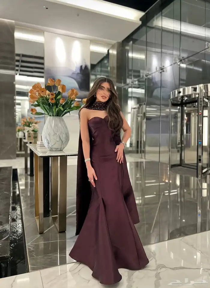 فستان للبيع لبس 5ساعات فقط 2