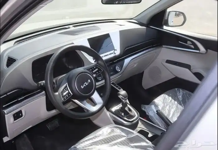 كيا كارينز نص فل 2025 3