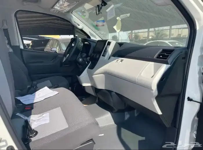 باص بضاعه موديل 2026 ديزل سقف عالي قير اتوماتيك 11