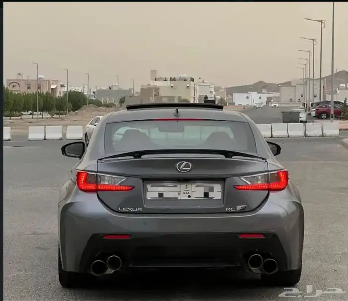 لكزس rcf نظيف 4