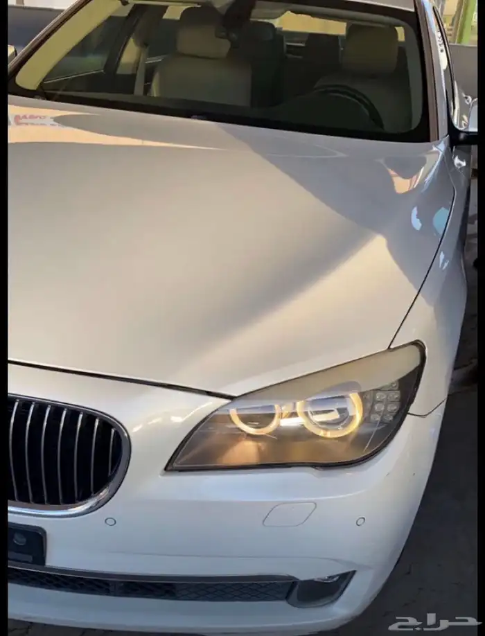 للبيع عدد 3 سيارات استخدام شخص واحد 1