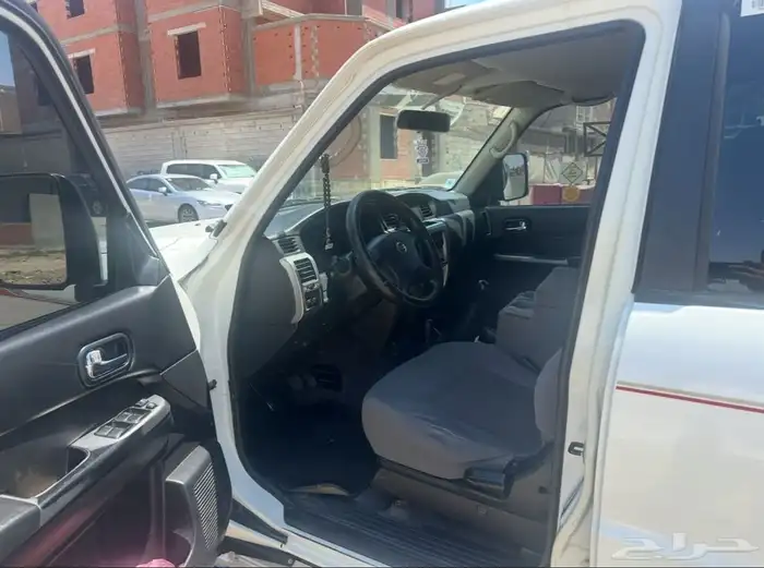 نيسان باترول 6