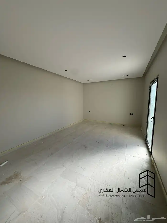 للبيع فيلا روف علوي حي الصفا 5