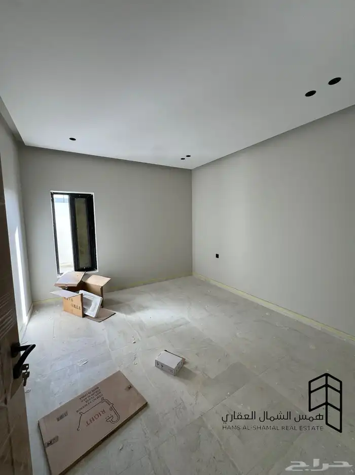 للبيع فيلا روف علوي حي الصفا 7