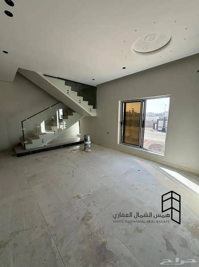 للبيع فيلا روف علوي حي الصفا 8