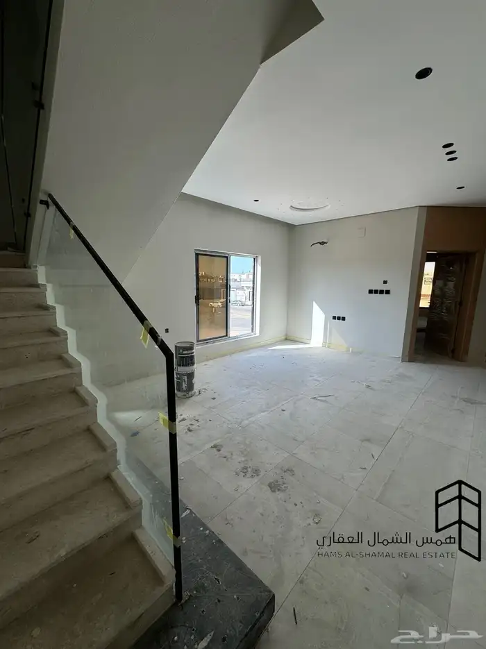 للبيع فيلا روف علوي حي الصفا 3