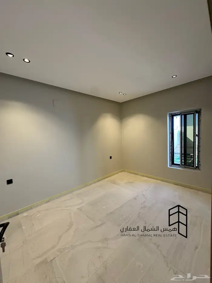 للبيع فيلا روف علوي حي الصفا 6