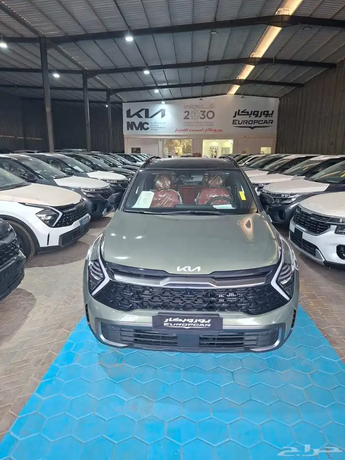 كيا سبورتاج فل كامل زيتي داخلي احمر 2025 0