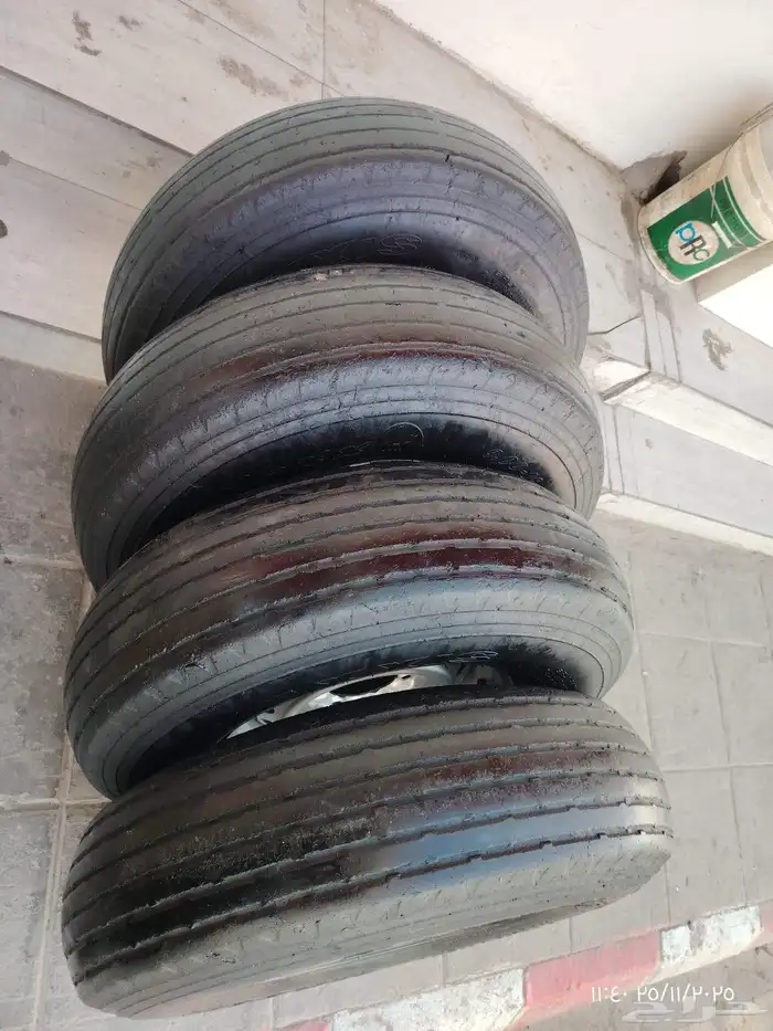 بالون مع هلل مقاس 17 4