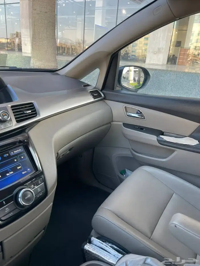 هوندا أودسي 2015 3