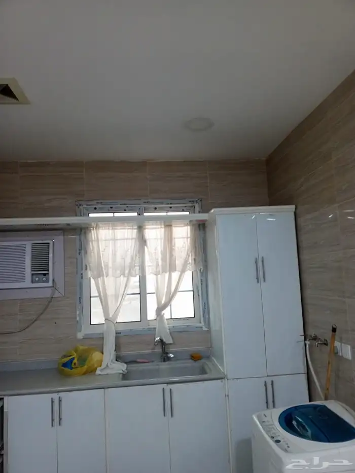 مطبخ بحالة ممتازة 0