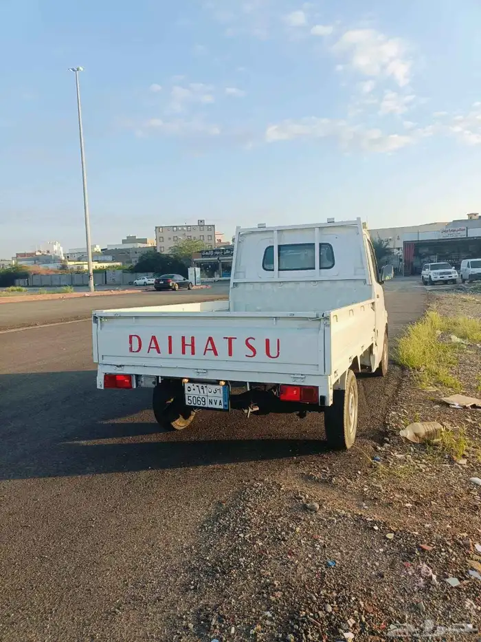 ديهاتسو صندوق بكب 2015 الايجار شهري و اسبوعي 5